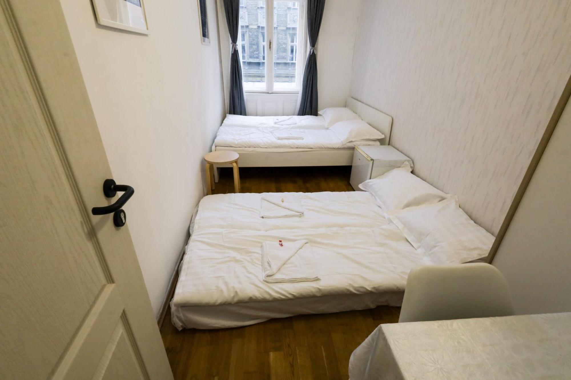 Budapest Pest-Port Apartment 4 Rooms For 16 Person Kültér fotó