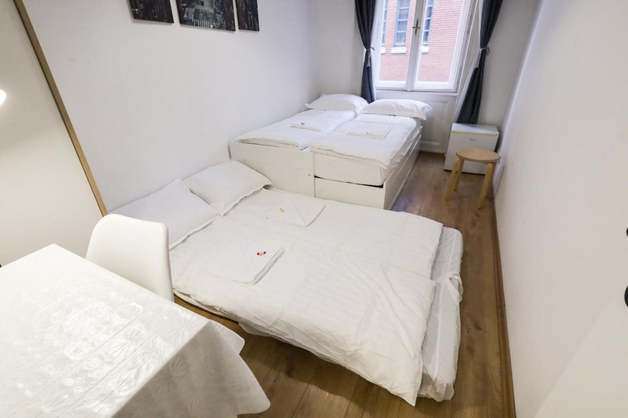 Budapest Pest-Port Apartment 4 Rooms For 16 Person Kültér fotó