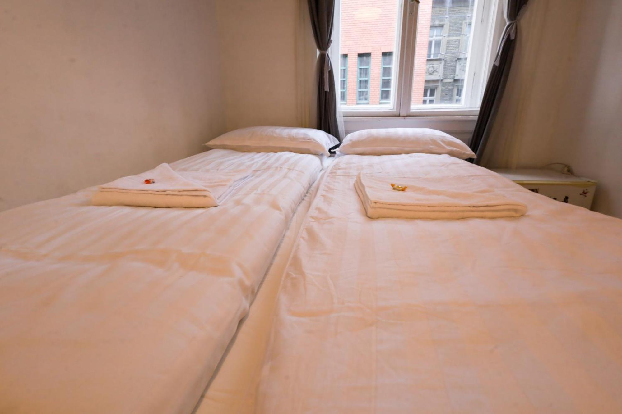 Budapest Pest-Port Apartment 4 Rooms For 16 Person Kültér fotó